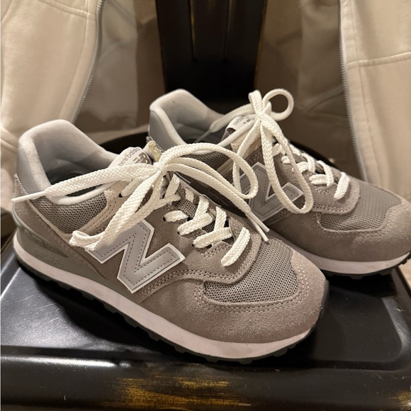 New Balance 574 Classic Gray and White Sneakers - Picture 3 of 4